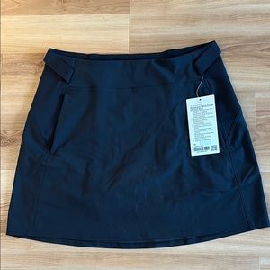 Lululemon Warpstream multi pocket HR golf skirt